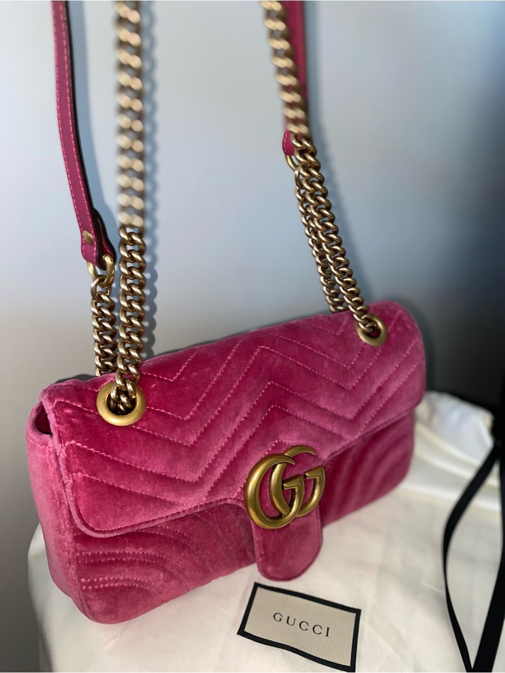 Gucci Fuchsia Velvet GG Marmont • Stunning Shoulder Or Crossbody Bag